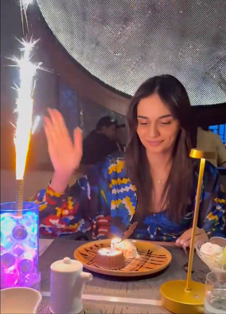 A ‘Sweet’ Birthday! – Manushi Chhillar