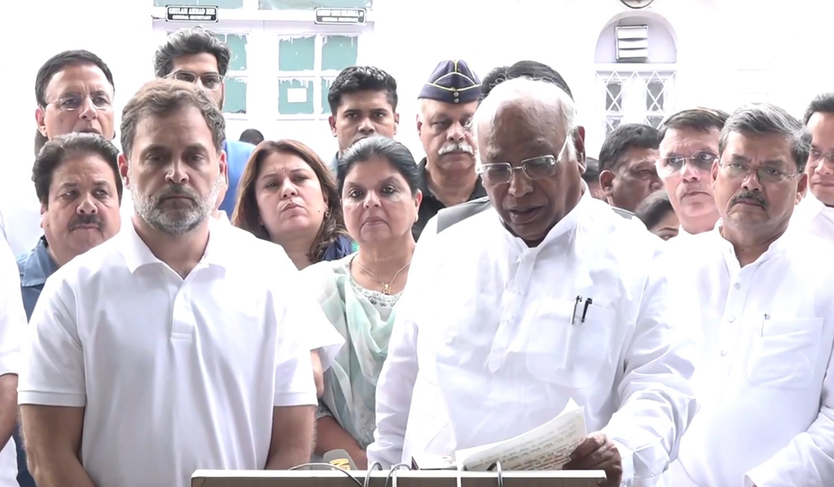Congress President Mallikarjun Kharge convened an emergency informal meeting to discuss the current security situation