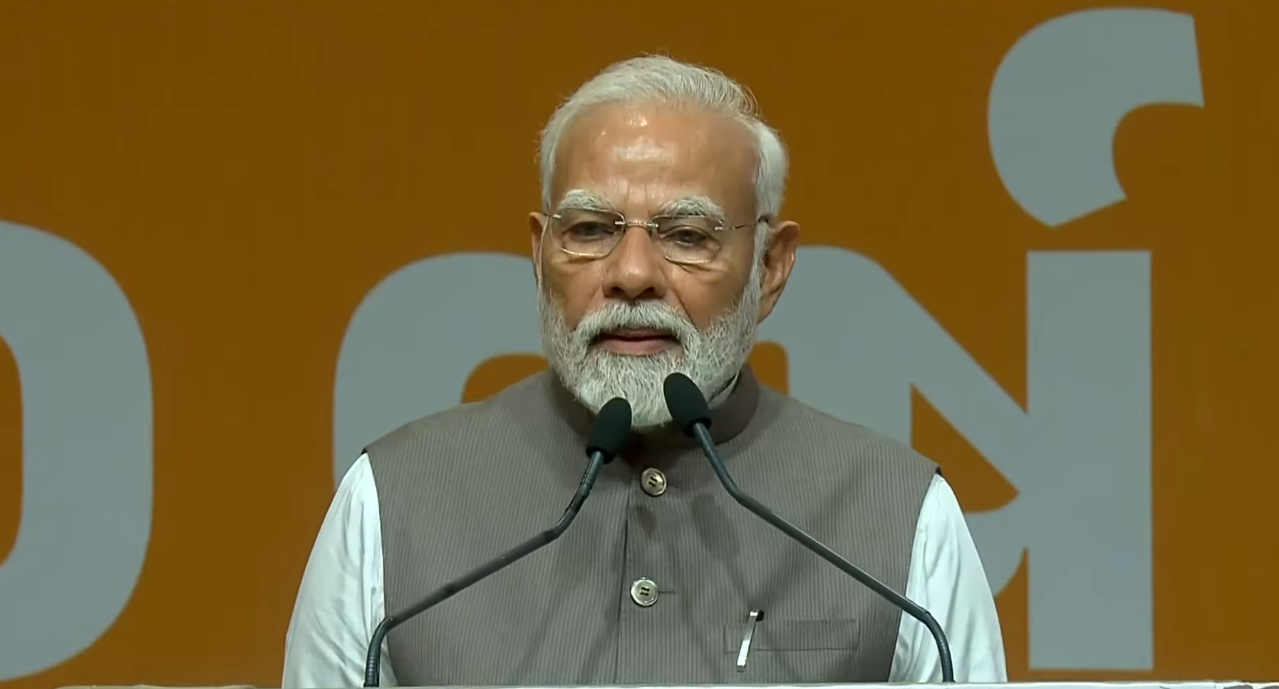 Terrorist activities are no longer proxy war but well thought out strategy, so the response will also be in a similar way: PM Modi in Gujarat