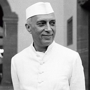 With the dream of a strong and inclusive India, Nehruji laid a strong foundation for independent India with his visionary leadership : Rahul Gandhi
