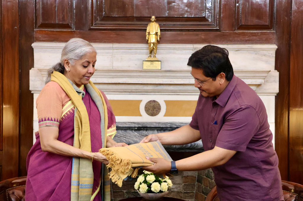 Presented FM Nirmala Sitharaman with a Ryndia Sari, woven by the talented weavers of Meghalaya.: Conrad Sangma