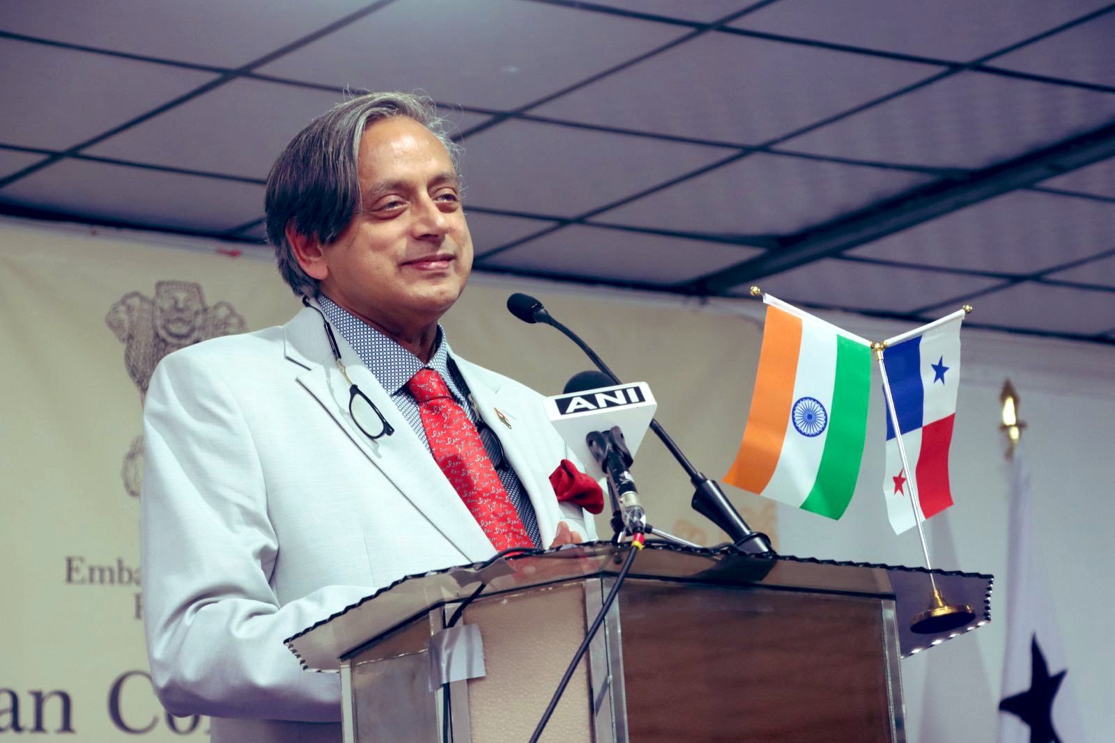I was clearly and explicitly speaking only about reprisals for terrorist attacks and not about previous wars : Shashi Tharoor