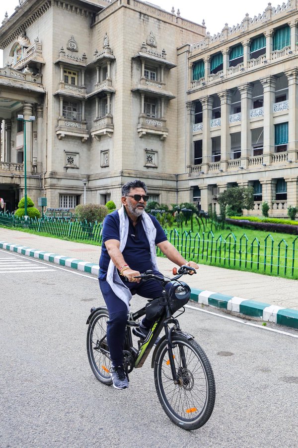 ‘In the corridors of power, I chose a cycle…’ : DK Shivakumar