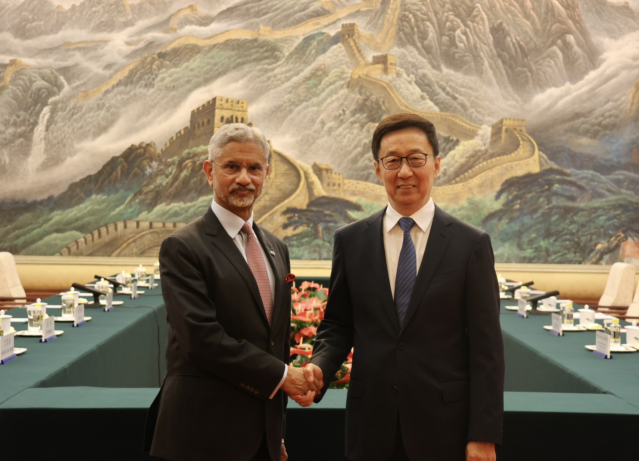 EAM Dr. Jaishankar meets Chinese Vice President Han Zheng in Beijing