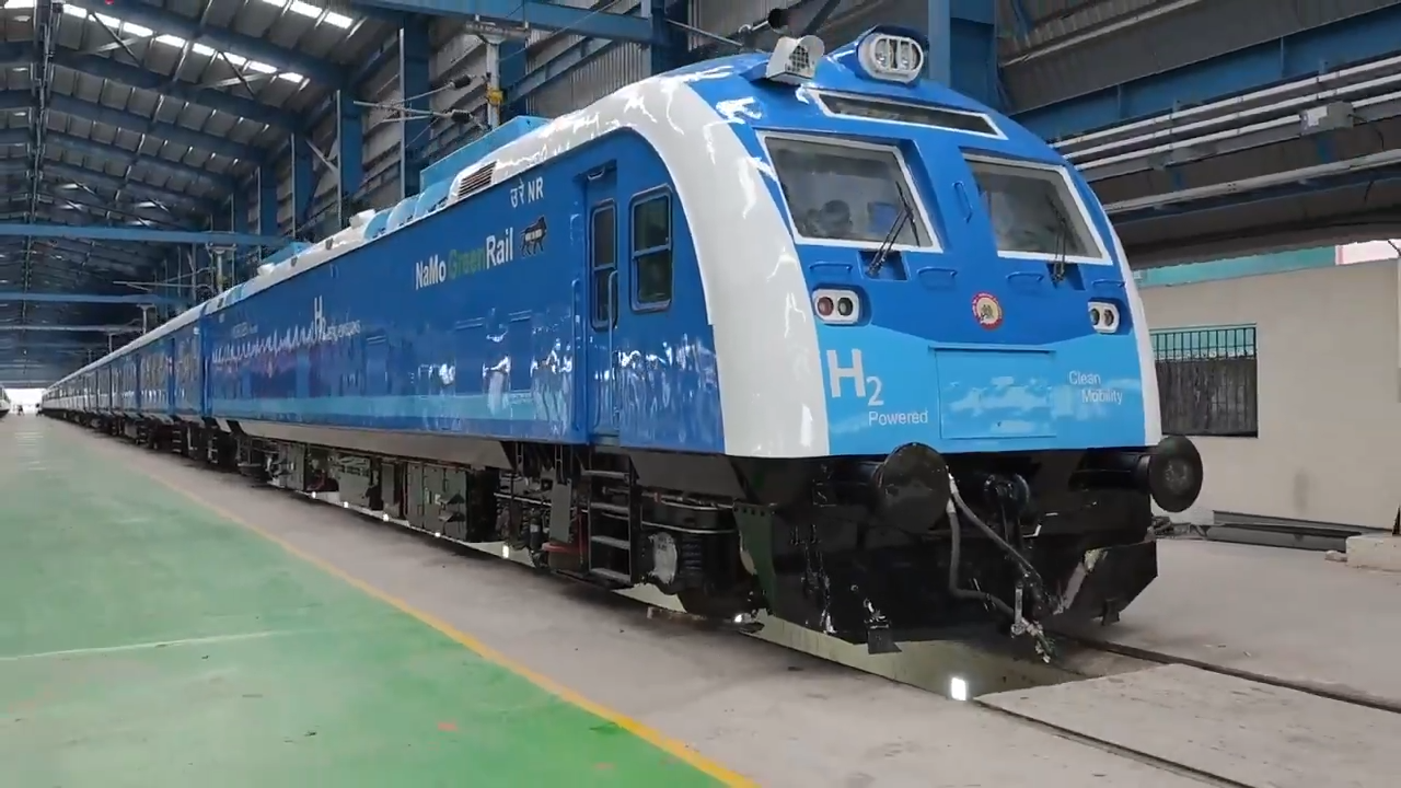 Bharat’s First Hydrogen Train!… : Ashwini Vaishnaw – Union Railway Minister